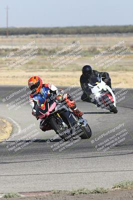 media/Sep-07-2024-Pacific Track Time (Sat) [[9bb89f5e83]]/B group/Phone Wall Papers 920am/